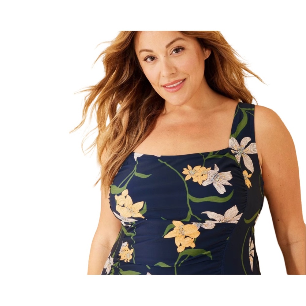 Floral Square Neck tummy control One Piece Swimsuit - Plus Sizes - Picture 3 of 5